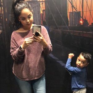 Meet your Posher, Jasmine